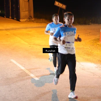 Runner Photo 5754307