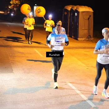 Runner Photo 5754605