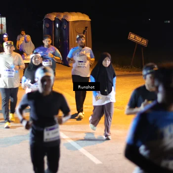Runner Photo 5754662