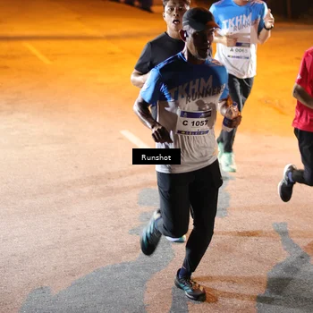 Runner Photo 5755368