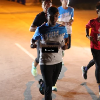 Runner Photo 5755370