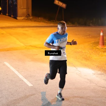 Runner Photo 5755643