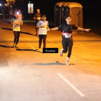Runner Photo 5755758
