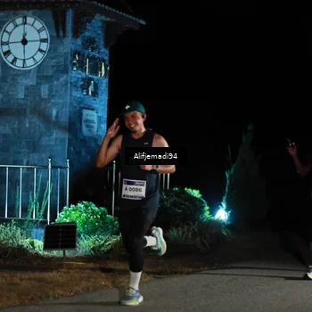 Runner Photo 5755795
