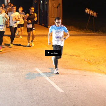 Runner Photo 5756073