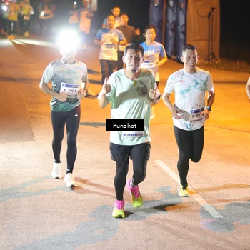 Runner Photo 5756108
