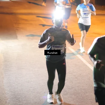 Runner Photo 5756135