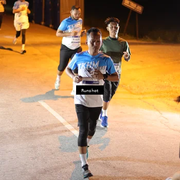 Runner Photo 5756170