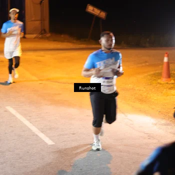 Runner Photo 5756214
