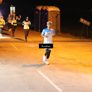 Runner Photo 5756220