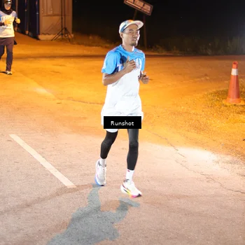 Runner Photo 5756247