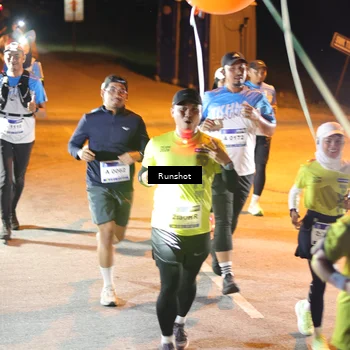 Runner Photo 5756347