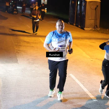 Runner Photo 5756702