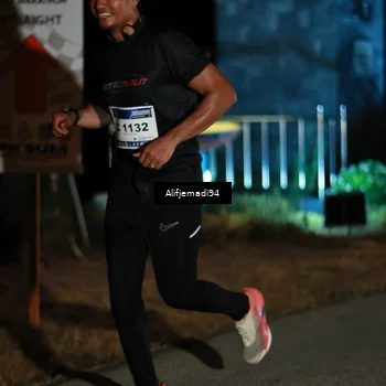 Runner Photo 5757144