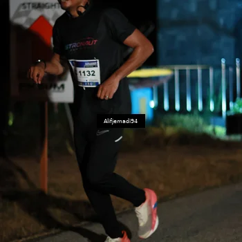 Runner Photo 5757149