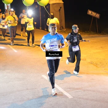 Runner Photo 5757354