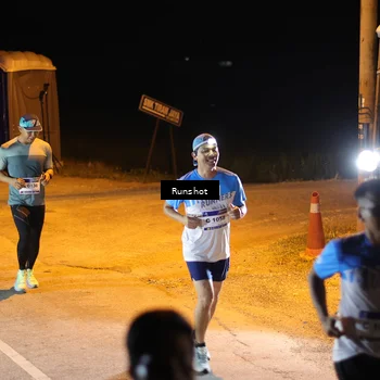 Runner Photo 5757554
