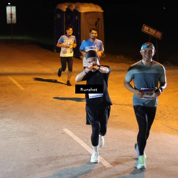 Runner Photo 5757596