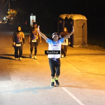 Runner Photo 5757635