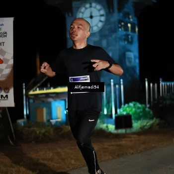 Runner Photo 5758055