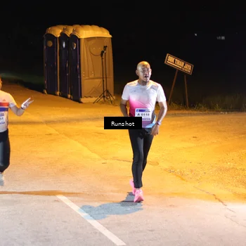 Runner Photo 5758062