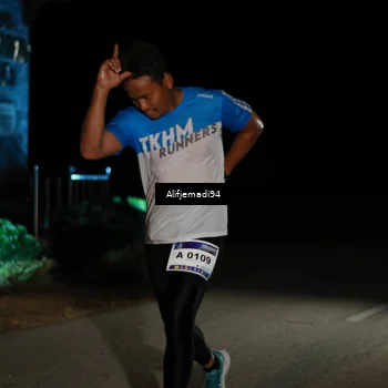 Runner Photo 5758066