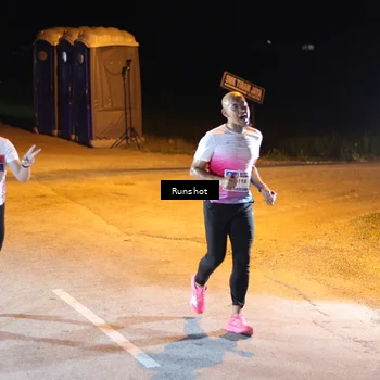 Runner Photo 5758068