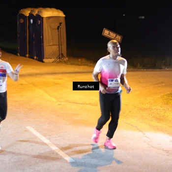 Runner Photo 5758074