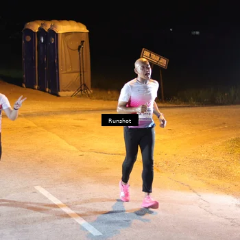 Runner Photo 5758076