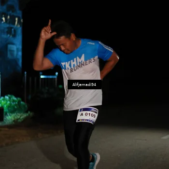 Runner Photo 5758084