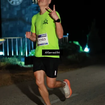 Runner Photo 5758176