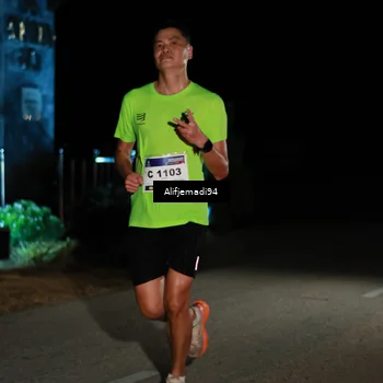 Runner Photo 5758191