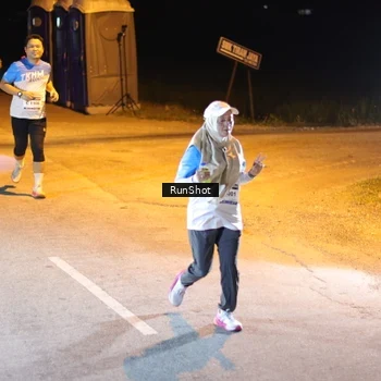 Runner Photo 5758202