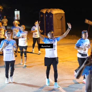 Runner Photo 5758352