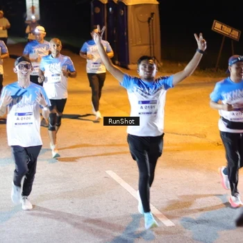 Runner Photo 5758369