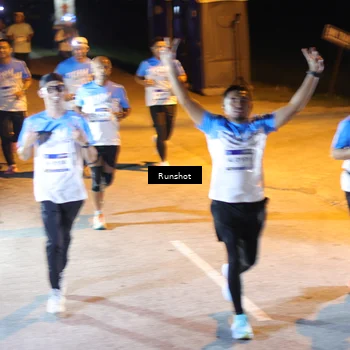 Runner Photo 5758381