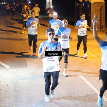 Runner Photo 5758391