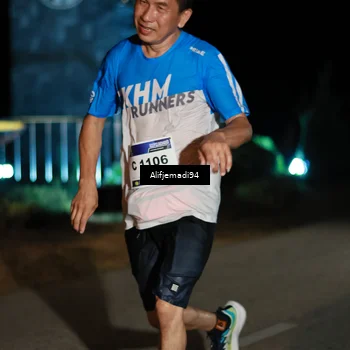 Runner Photo 5758503