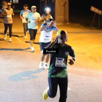 Runner Photo 5758564