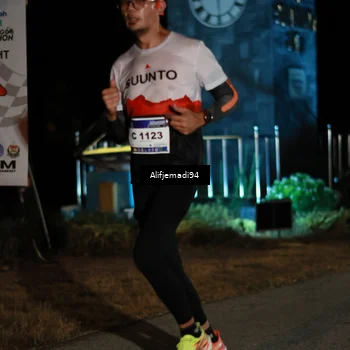 Runner Photo 5758568