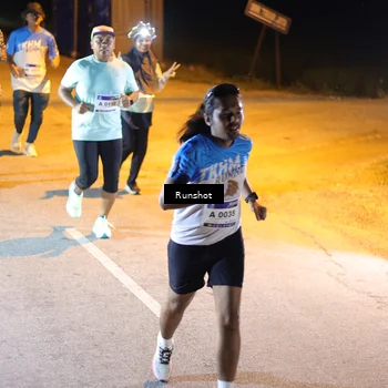 Runner Photo 5758591