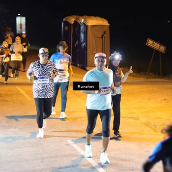 Runner Photo 5758595