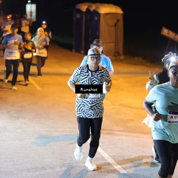 Runner Photo 5758653