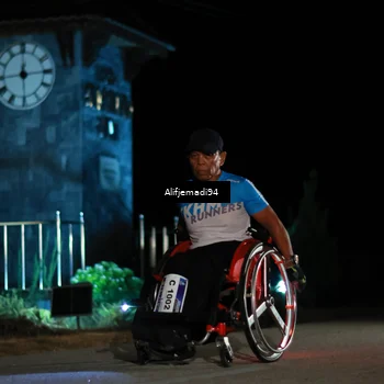 Runner Photo 5758664