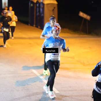 Runner Photo 5758812