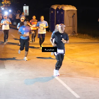 Runner Photo 5758870