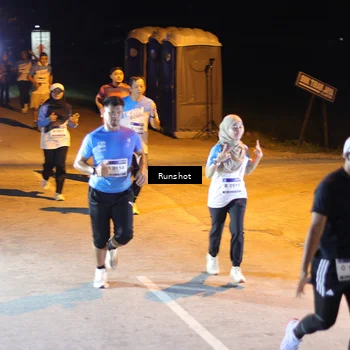 Runner Photo 5758900