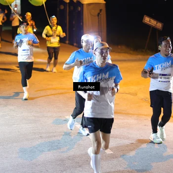 Runner Photo 5759066