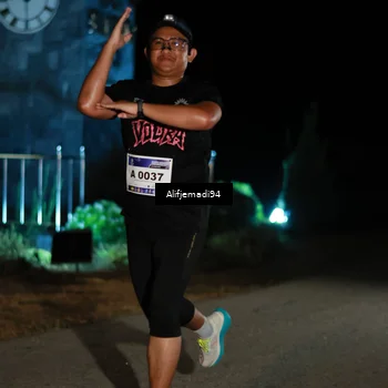 Runner Photo 5759343