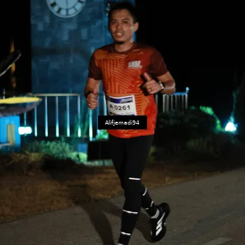 Runner Photo 5759407